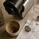 Nespresso problème écoulement : gouttes faibles, tartre et eau mal réglée